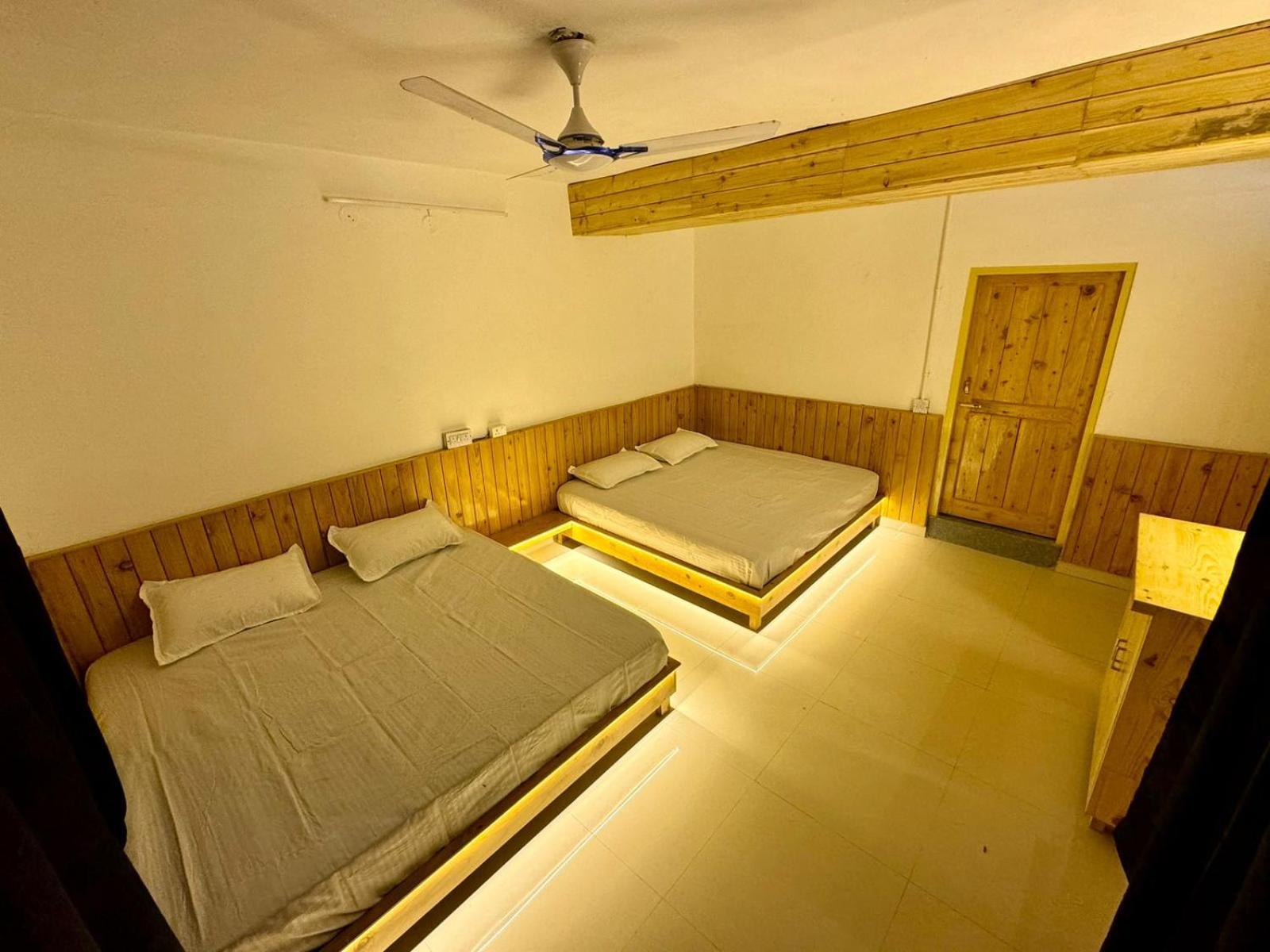 Star Vibes Resort Jari Luaran gambar